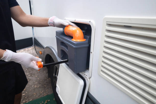 Portable Toilet Options We Offer in Edwards Af, CA
